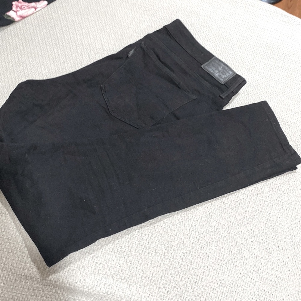 Black high rise skinny jeans